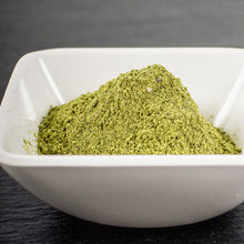 Lade das Bild in den Galerie-Viewer, FeedGreen Ergänzungsfuttermittel Haut & Fell